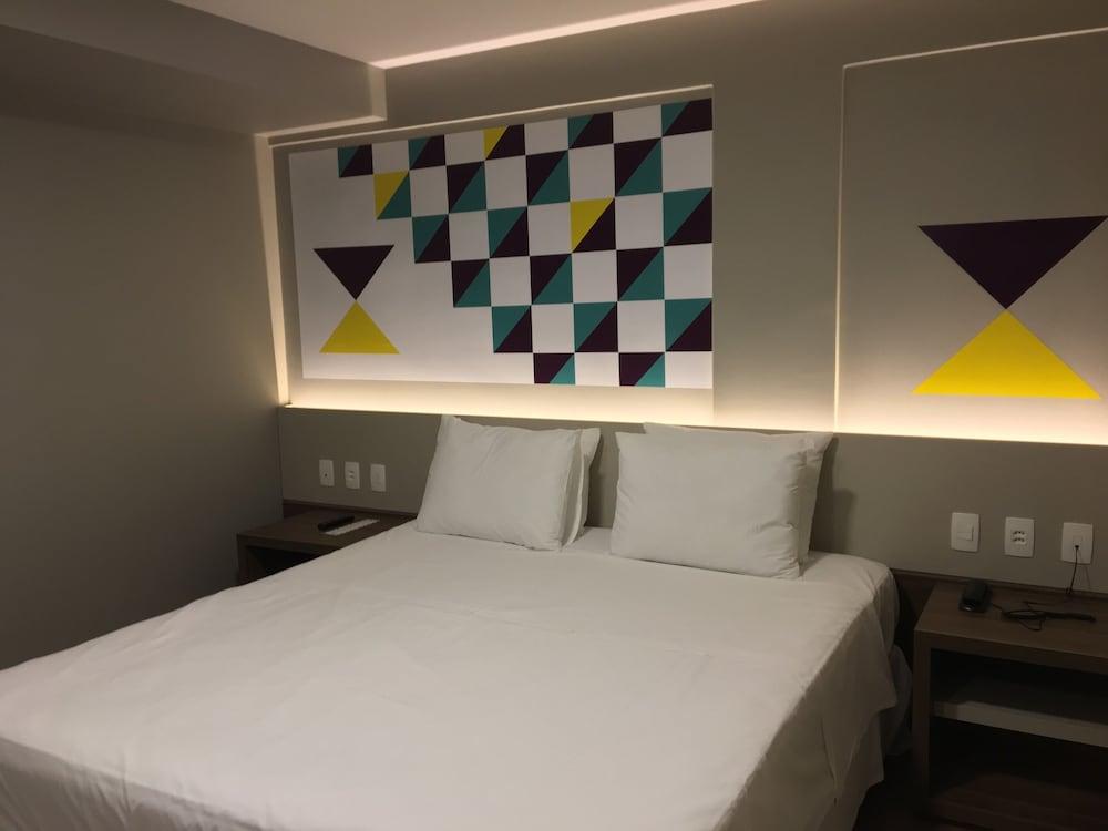 Master Express Cidade Baixa - Proximo A Ufrgs E A Santa Casa Porto Alegre Ngoại thất bức ảnh